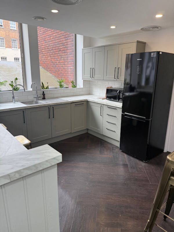 26-28 Mount Row, London, Office To Let - IMG_1916.jpg