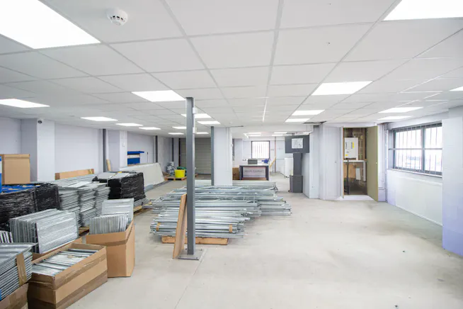 Unit 21 Sarum Complex, Uxbridge, Industrial / Warehouse For Sale - 4.jpg