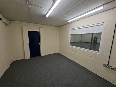 Unit 4, Lodge Forge Trading Estate, Cradley Heath, Industrial To Let - 3018.jpg