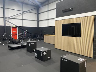 Unit 14 Llys Cae Felin, Swansea, Industrial / Warehouse To Let - internalnew.jpg