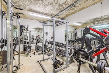 Commercial Unit (South), Wharfside Point, 4 Prestons Road, London, Investment / Leisure / Retail For Sale - _MG_04141234_5075_.jpg