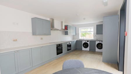 Honiton Road, Southend-on-Sea, Flatlets / HMOs / Residential House To Let - 14393_34300176_IMG_01_0001.png