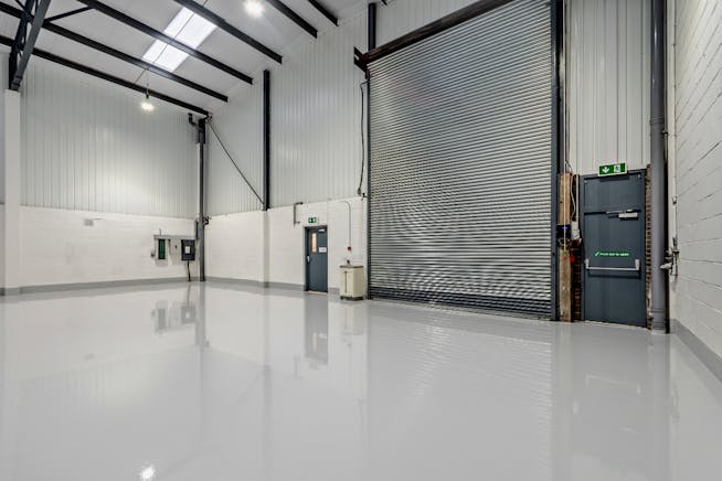 19 Lenton Drive, Leeds, Industrial/Logistics / Trade Counter To Let - 8678306-interior10-v2-800.jpg