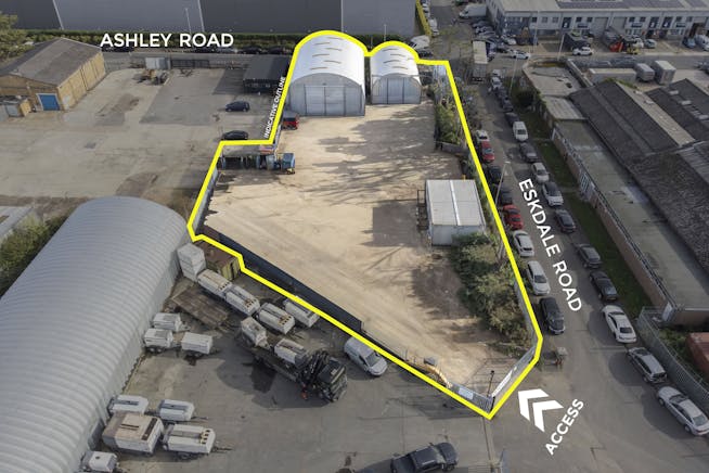 Open Storage, Eskdale Road, Uxbridge, Open Storage To Let - 1 3x2.jpg