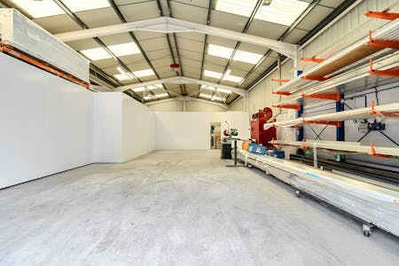 Unit 7, Brackley Industrial Estate, Brackley, Industrial/Logistics To Let - 1439624-12-69d7c4462f47d.jpg