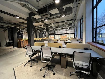 St. Stephens House, Bristol, Office To Let - IMG_1781.JPG