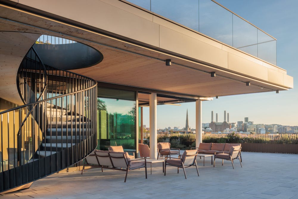 11 Belgrave Road - 11B Club Lounge