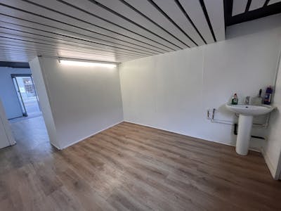 14 Westmoreland Street, Harrogate, Retail To Let - IMG_5487.JPG