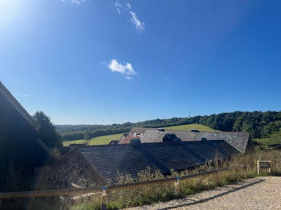 Manor Farm Barns, Hughenden Manor, High Wycombe, Office To Let - IMG20250909WA0029.jpg