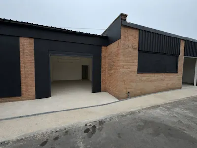 Trafalgar House, Quarry Road, Newhaven, Warehouse To Let - 763195346_1368397378575047_2740902719956361034_n.jpg