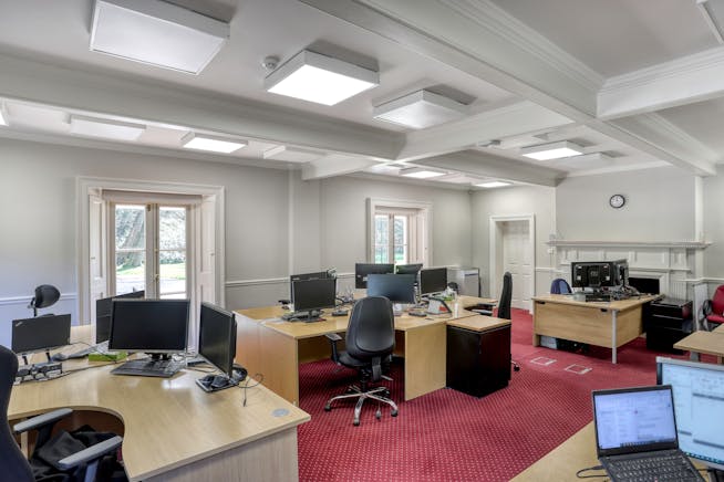 Inhurst House, Brimpton Road, Tadley, Leisure / Office / Other For Sale - AWP_6414_edit.jpg