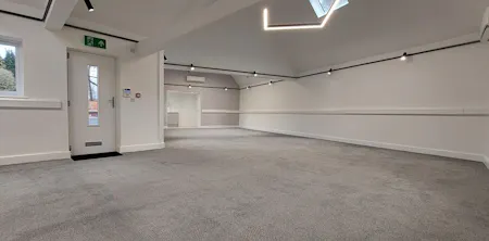 Units 2, 3 & 4, 299A Connaught Road, Woking, Office / Retail To Let - Screenshot 2026-07-27 164039.jpg