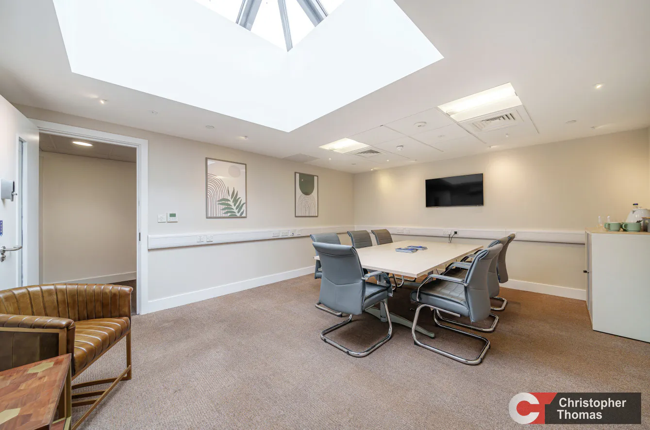 Windsor Yards, Windsor, Office To Let - 51e550744a2d4b0f8936d5b9ce0a319e.JPG