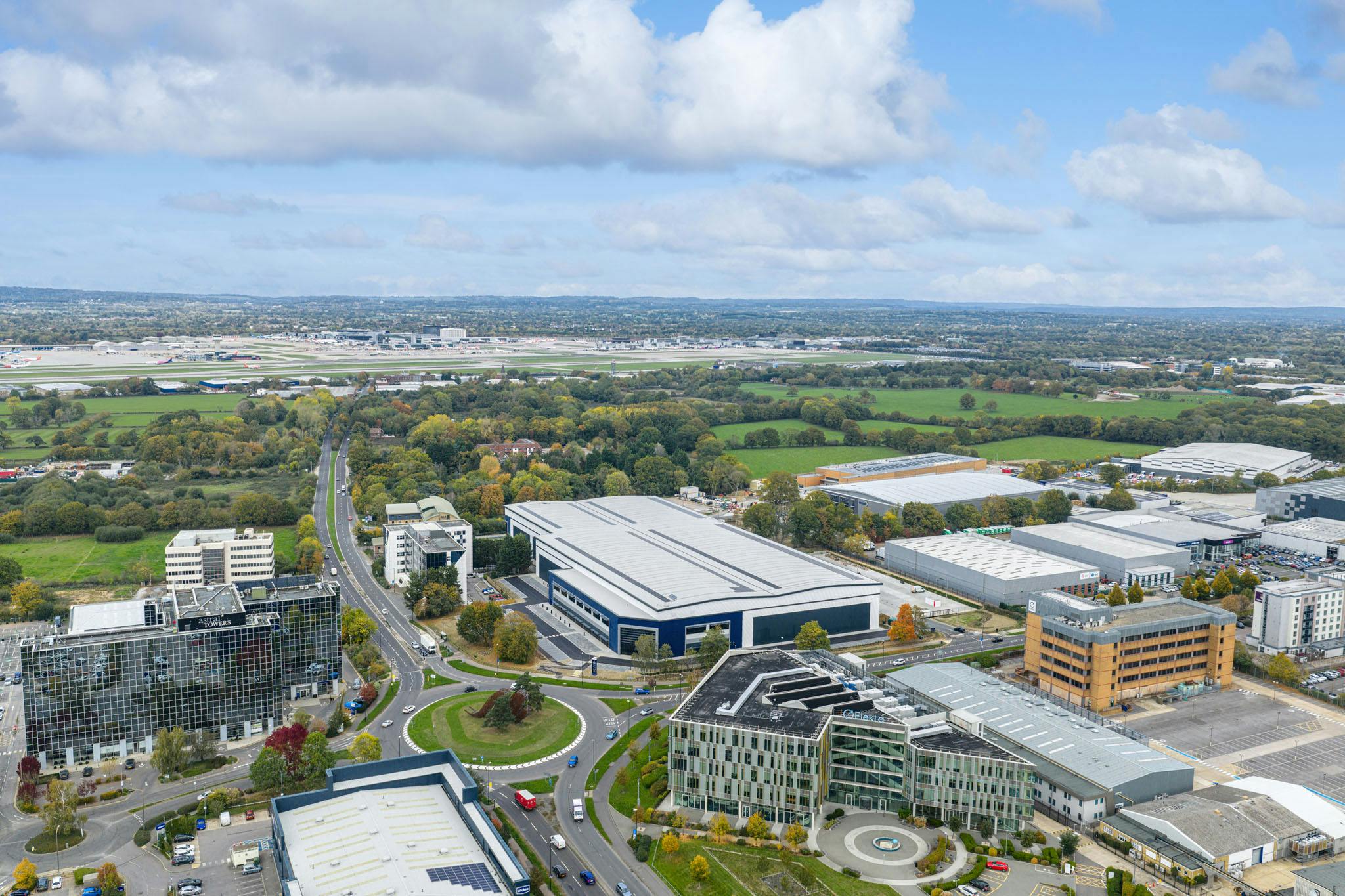 Panattoni Park Crawley, Fleming Way, Crawley, Warehouse & Industrial To Let - Eighty_PanCrawley_20251016_0026.jpg