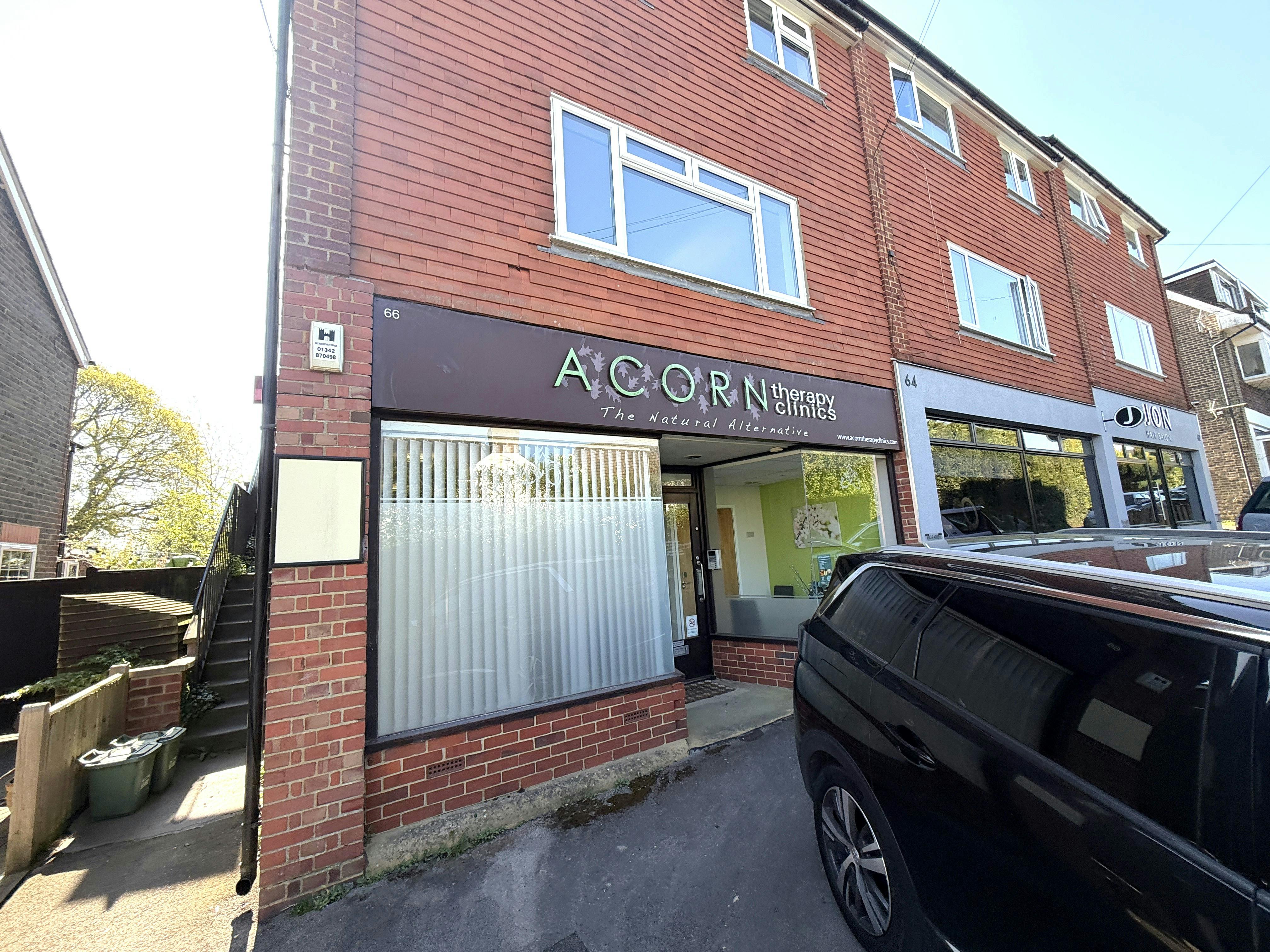 66 Maypole Road, Nr East Grinstead, Retail To Let - IMG_3610.JPG