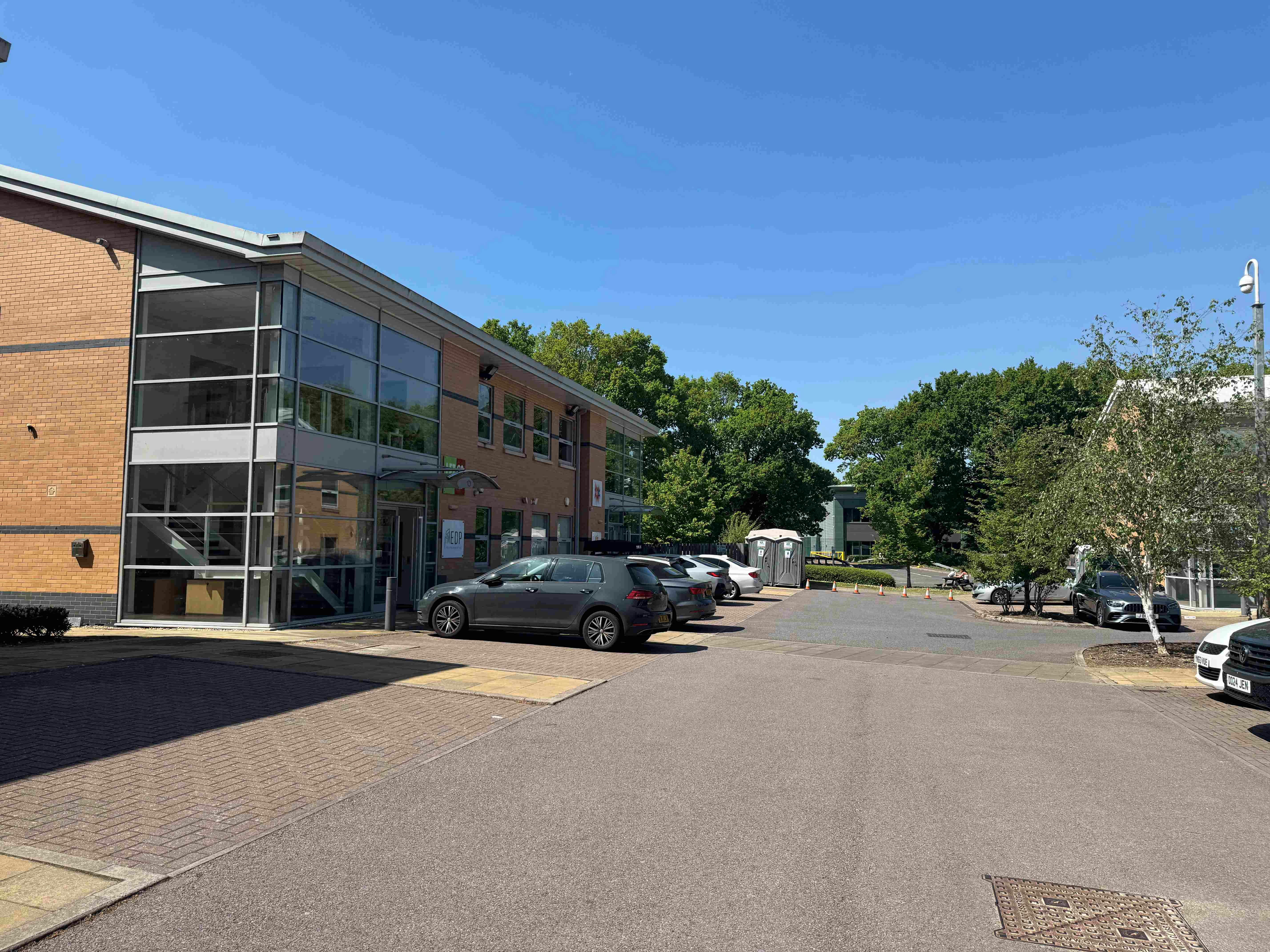 Office in Fareham - photo 2