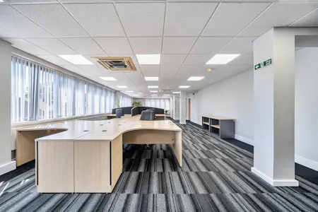 Second Floor, 869A High Road, London, Office To Let - 1482007-11-6a3e8f45e5b21.jpg