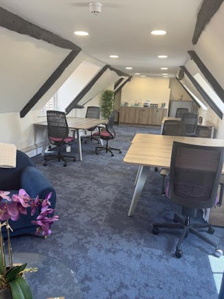 Allsopp Suite, Thame, Office To Let - WhatsApp Image 20250710 at 141431_75d73b90.jpg