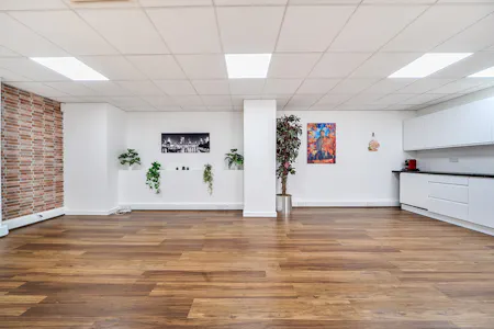8 Baltic Street East, London, Office To Let - 1483278 (13).jpg