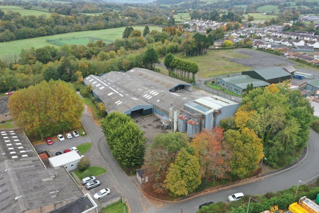 Former Cambrian Pet Food Premises, Church Bank, Llandovery, Industrial To Let - LL026.JPG