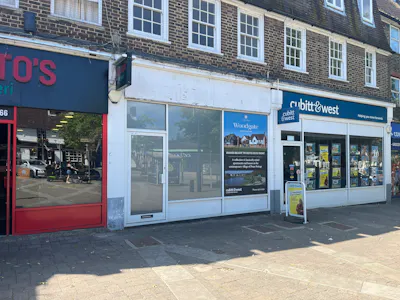 2 Grand Parade, High Street, Crawley, Class E Retail / Leisure / Retail To Let - WEB FRONT IMG_0620.JPG