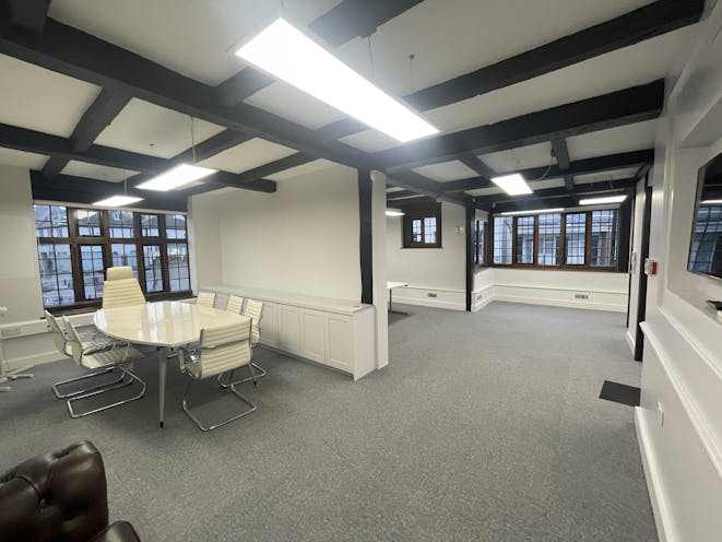 Second Floor, 2 Bridge Street, Leatherhead, Offices To Let - IMG_0716.jpg