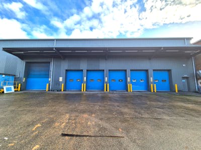 Unit 4 Suthers Street, Oldham, Industrial/Logistics To Let - 20241126_103510.jpg