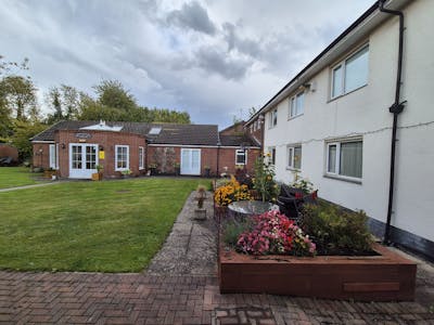 Beechwood Cancer Care Centre, Chelford Grove, Stockport, D1 (Non Residential Institutions) / Office / Residential For Sale - 20250901_152404.jpg