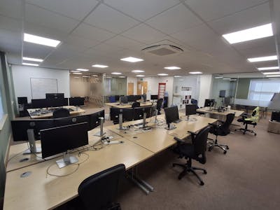2 Winnersh Fields, Wokingham, Office For Sale - Unit 2  Winnersh Fields 9.jpg