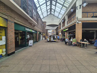Unit 14, Castleford, Retail Lease Assignment - 20260612_115750.jpg