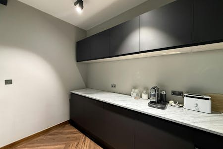 38 North Lane, Leeds, Office To Let - 0dcdfcaa7b637e65c8c40e987190b3d0-img-2172.jpg