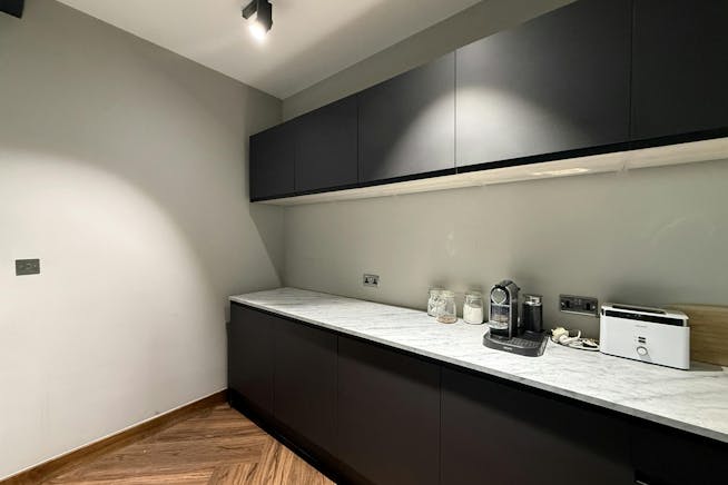 38 North Lane, Leeds, Offices To Let - 0dcdfcaa7b637e65c8c40e987190b3d0-img-2172.jpg