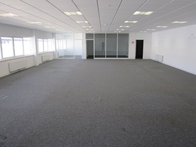 Units 3a Transigo, Thatcham, Industrial / Warehouse To Let - Transigo Unit 3b Office 1.JPG