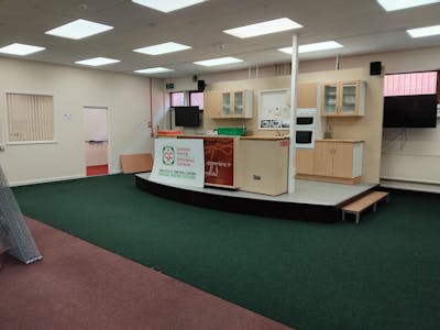 Unit 14, Welshpool, Office / Trade Counter / Warehouse To Let - pic 4.jpg