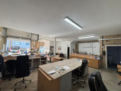 Unit 13 Glenmore Business Park, Blackhill Road, Poole, Industrial / Storage To Let - IMG_6774.JPEG