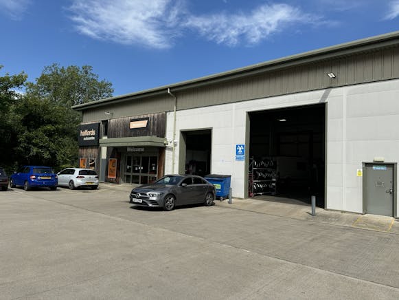 Unit 3 Ampress Park, Lymington, Industrial / Other To Let - IMG_0821.JPEG