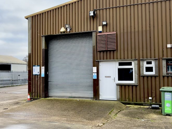 Unit 5 Vulcan Court, Sandhurst, Warehouse & Industrial To Let - IMG_6741.jpg