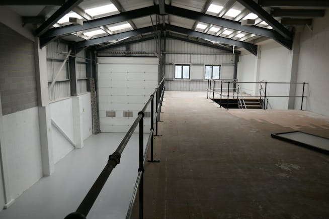 4 Orbital Business Centre, Waltham Abbey, Industrial To Let - details 3.JPG