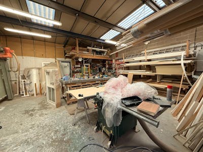 Unit 29 Summerstown, London, Industrial To Let - WhatsApp Image 2026-01-14 at 10.25.41.jpeg