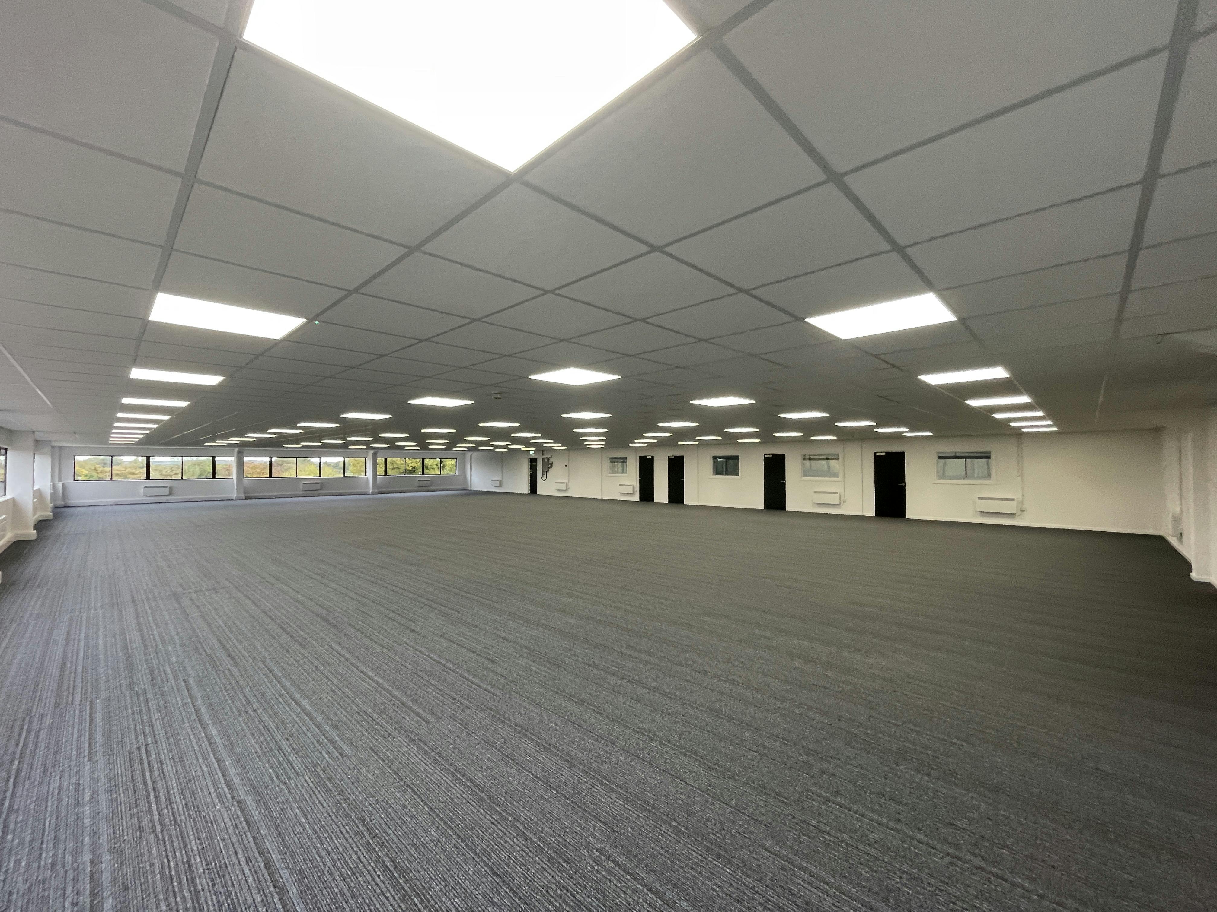 Unit B, Irton House, Chalgrove, Industrial To Let - IMG_4971.JPG