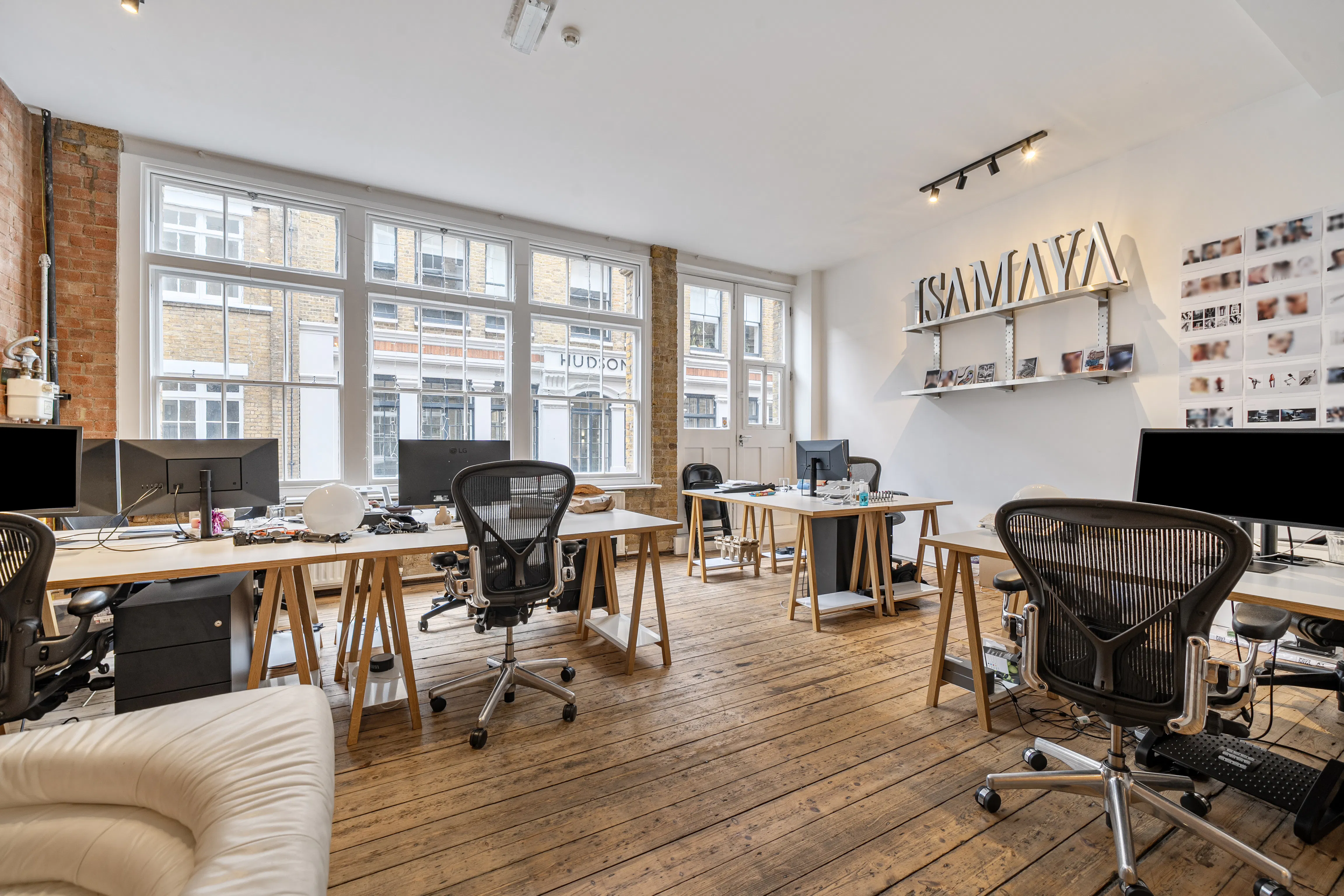 18 Charlotte Road, London, Offices To Let - 1445994-7-69dfaaa337166.jpg - More details and enquiries about this property