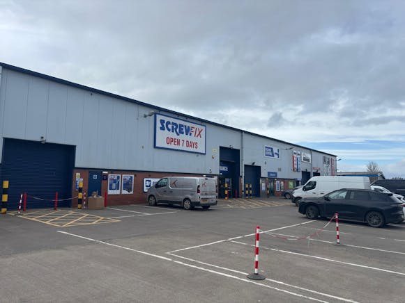 Colvilles Park, East Kilbride, Industrial / Other To Let - PHOTO-2026-03-03-11-16-35 5.jpg