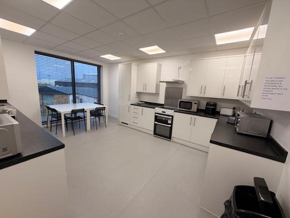 Ryan House, Aviation Way, Southend-on-Sea, Office To Let - Kitchen