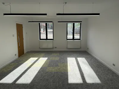 8 Warren Yard, Warren Park, Milton Keynes, Office To Let - IMG_2584.JPEG