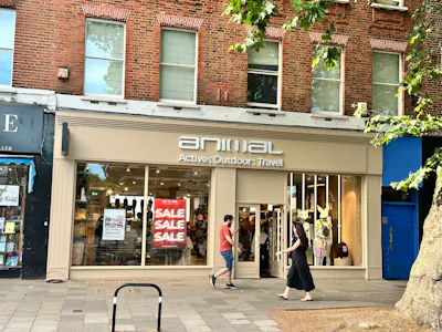 290 Chiswick High Road, London, Retail To Let - IMG_1441.JPEG