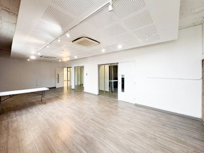 Deane House Studios - Unit 20, London, Office To Let - 4