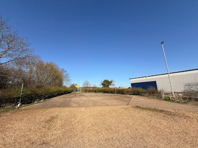 Hand Car Wash Site, Northampton, Land To Let - IMG-20260319-WA0011.jpg