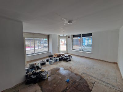 5A George Street, Ashton-under-Lyne, Retail To Let - 20250520_130320.jpg
