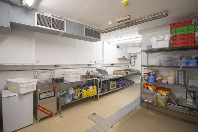 64 Battersea Rise, London, Restaurant / Cafe / Retail To Let - 99.jpg