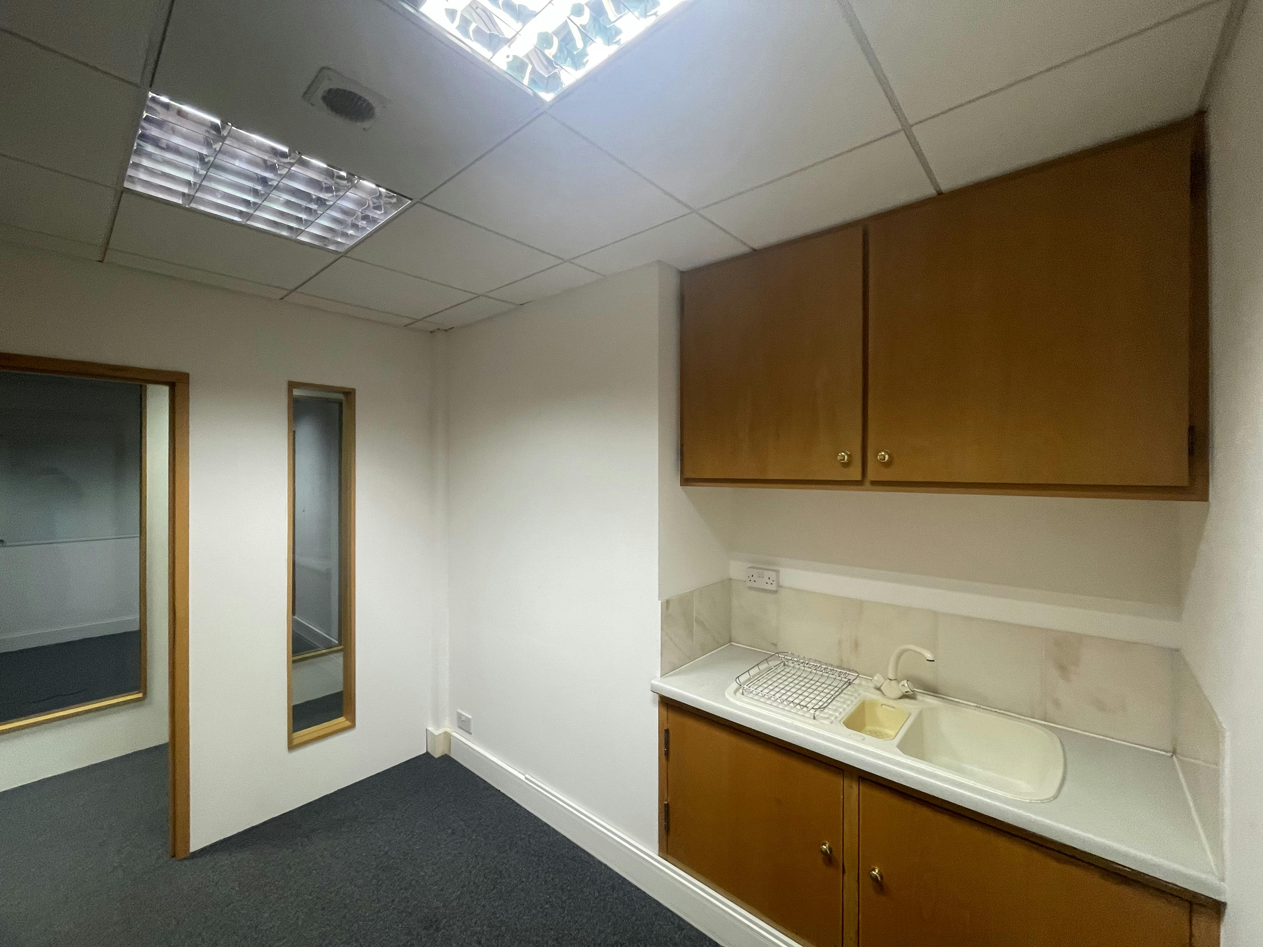 ground-floor-suite-coveham-house-cobham-offices-to-let-hurst